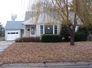 247 Dessa Ln, South Saint Paul, MN 55075
