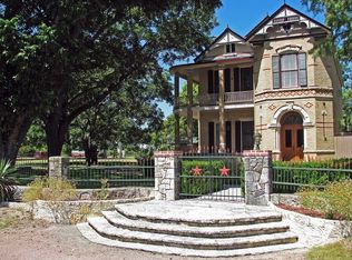 310 4th St, Comfort, TX 78013