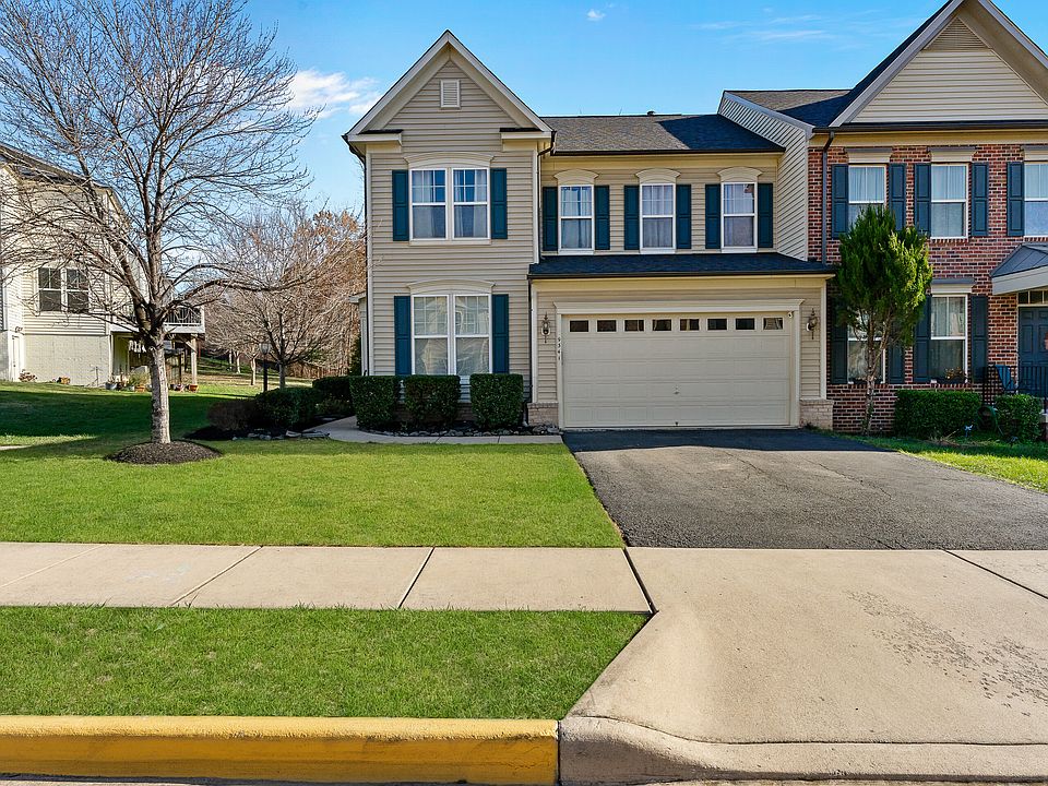 1st image of 9341 Angel Falls St