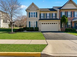 9341 Angel Falls St, Bristow, VA 20136