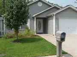 7108 W Country Club Dr, Huntington, WV 25705