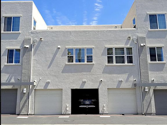 2nd image of 114 Eureka Pl