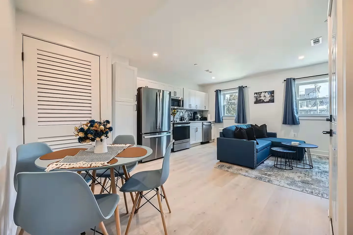 2 bed, 900 sqft, $2,175 — Photo 4