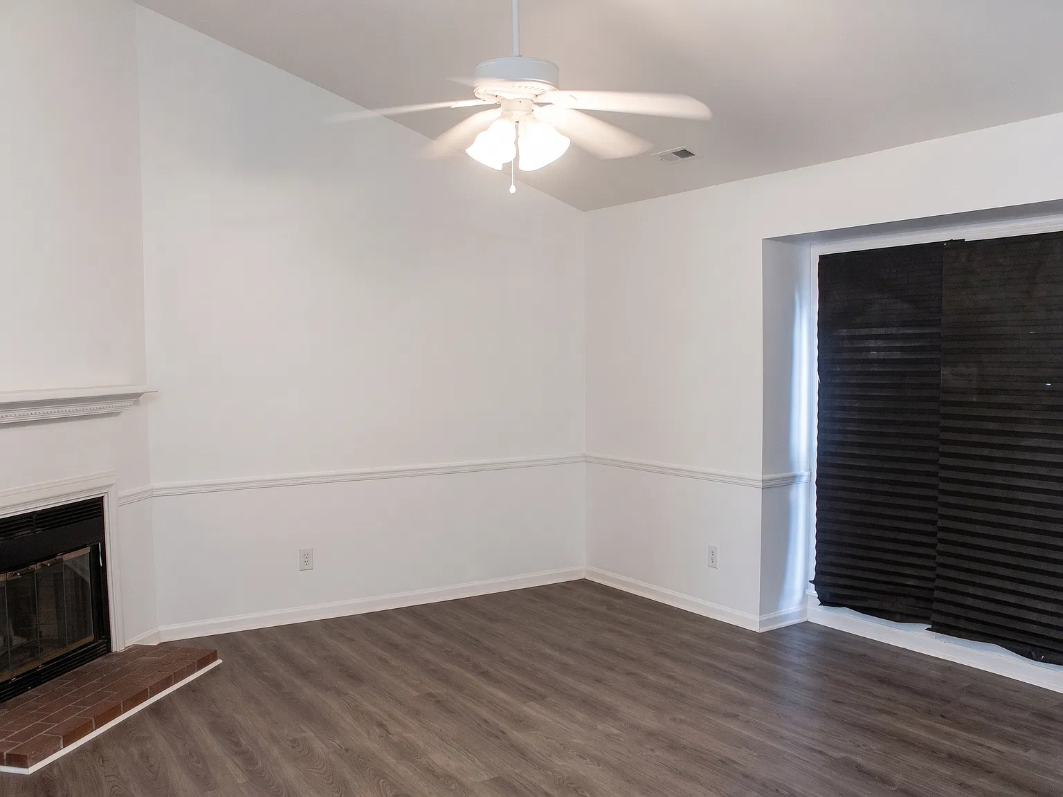 122 Girard Avenue - JT — Photo 3