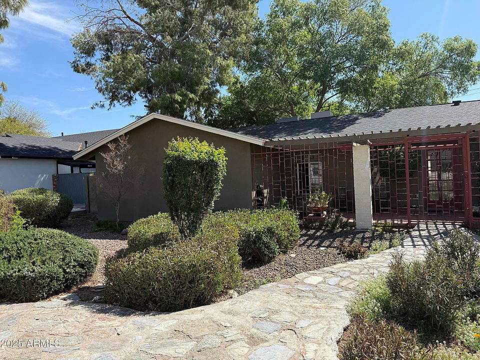 2nd image of 4651 E VERNON Avenue