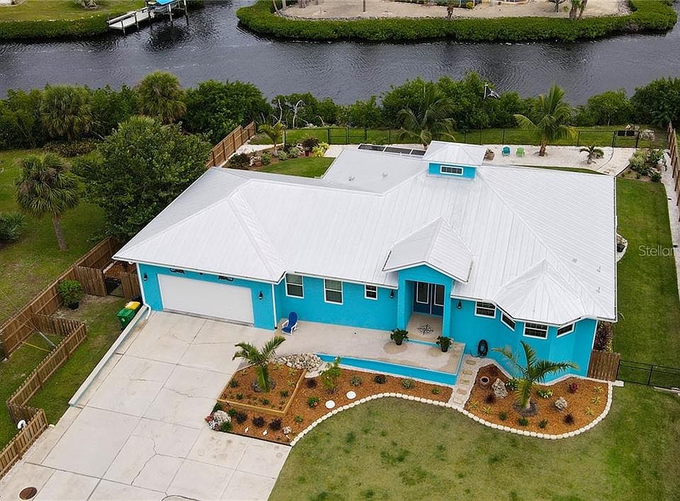 1st image of 8 Cove Ln