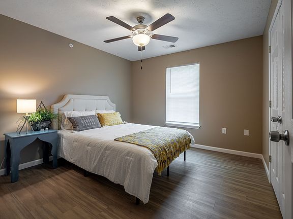 4th image of 9007 Camp Run Pkwy #202