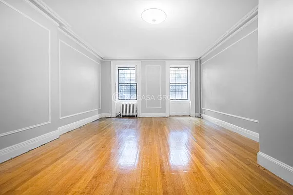 Rented by NY Casa Group | media 8