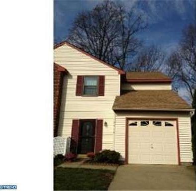 2nd image of 15014 Liberty Ln