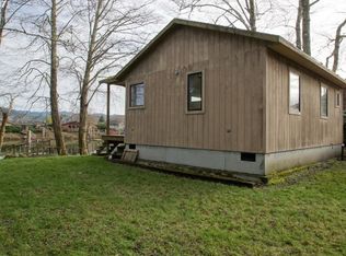 38225 Northfork Rd, Nehalem, OR 97131