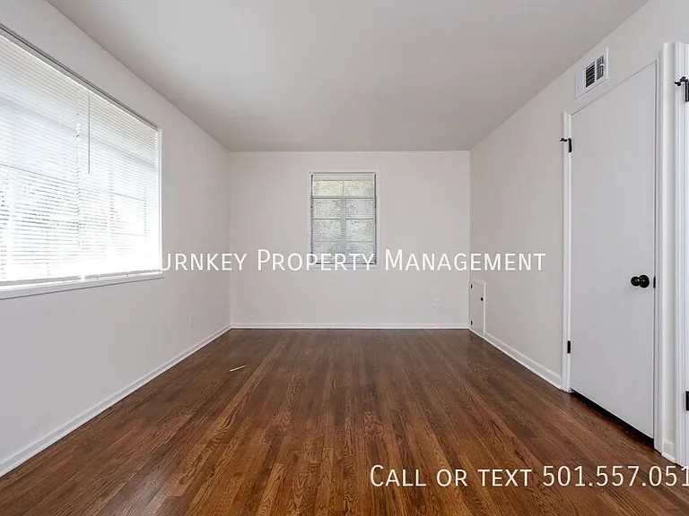 619 Sherman St — Photo 6