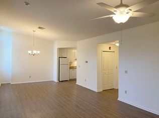 431 E Belvidere St #F-09, Nazareth, PA 18064