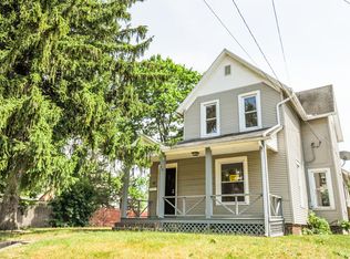 22 Penfield Ave, Akron, OH 44310