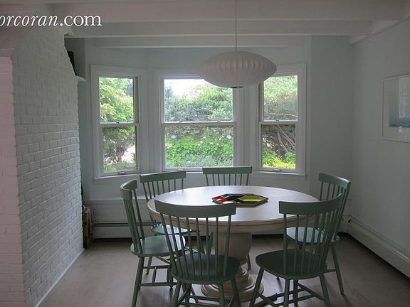 5th image of 41 Hampton Ln