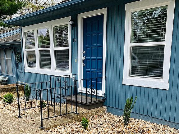 3rd image of 16 Dogwood Dr