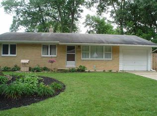 19266 Wedgewood Dr, South Bend, IN