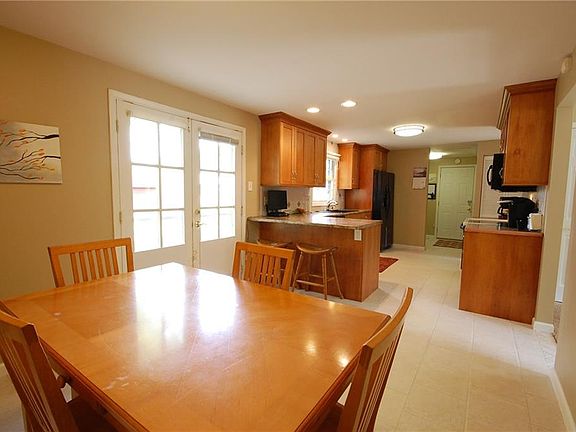 5th image of 1818 N Bluewater Ct