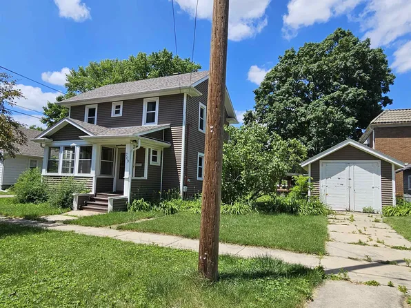 709 Camlin Ave, Rockford, IL 61103