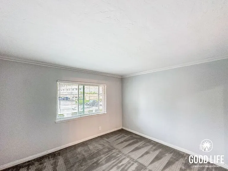 21714 Lake Vista Dr — Photo 15