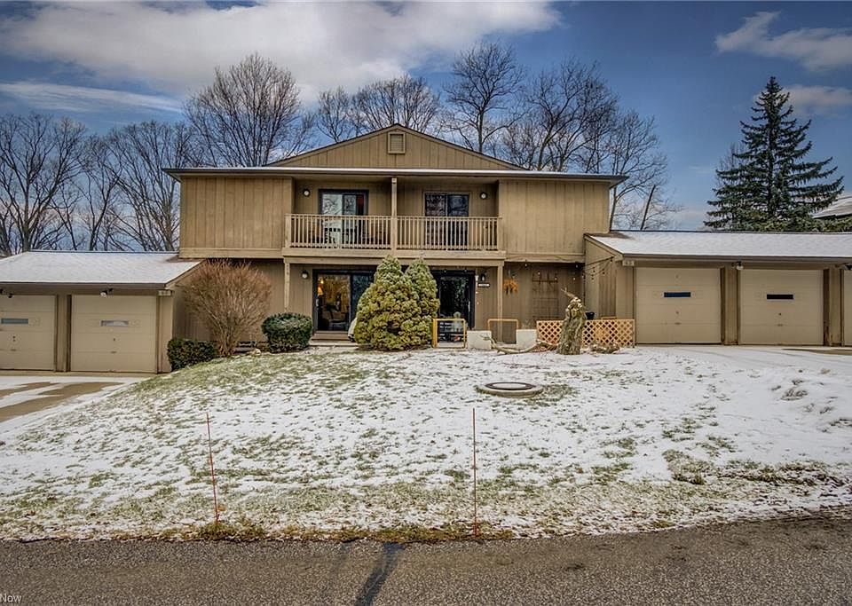 1st image of 7465 Creekwood Ct #13B
