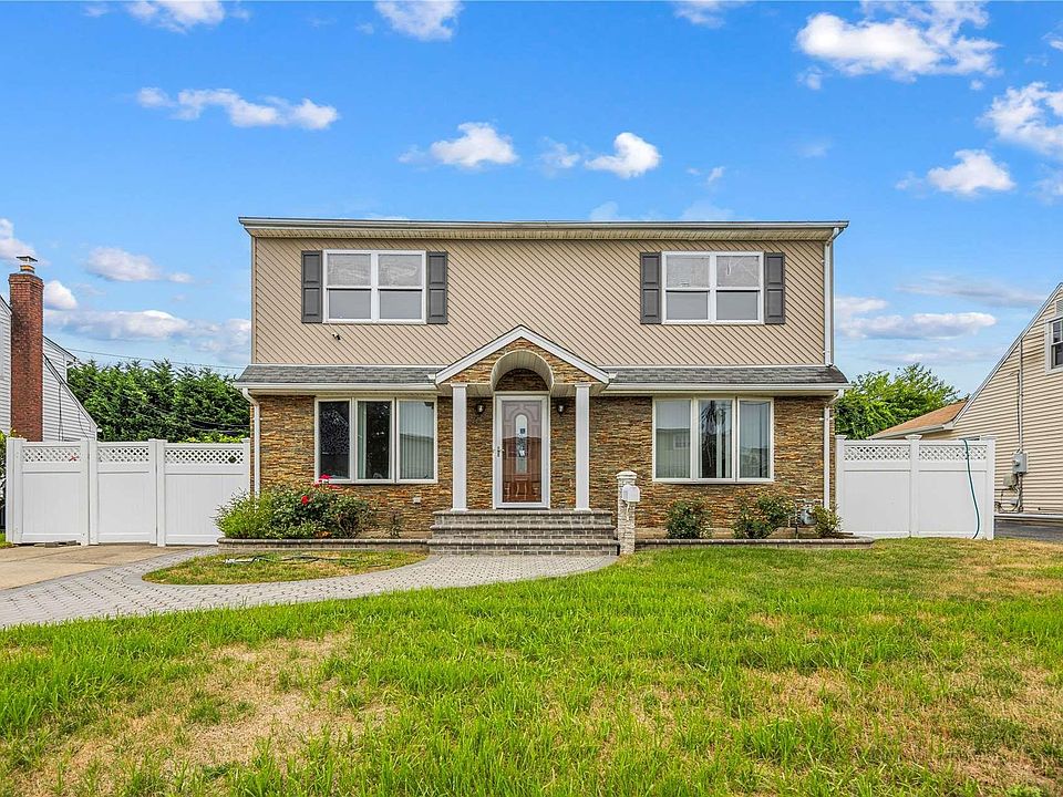 1st image of 888 Stratford Drive