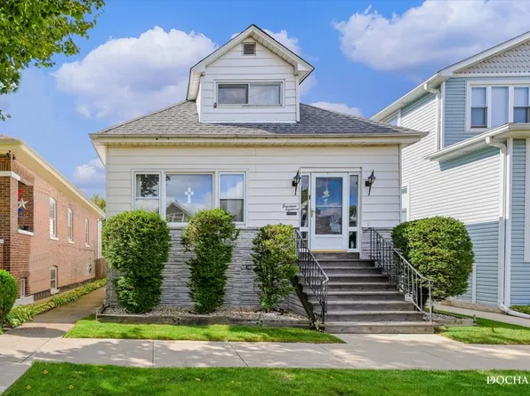 1418 Elmwood Ave, Berwyn, IL 60402