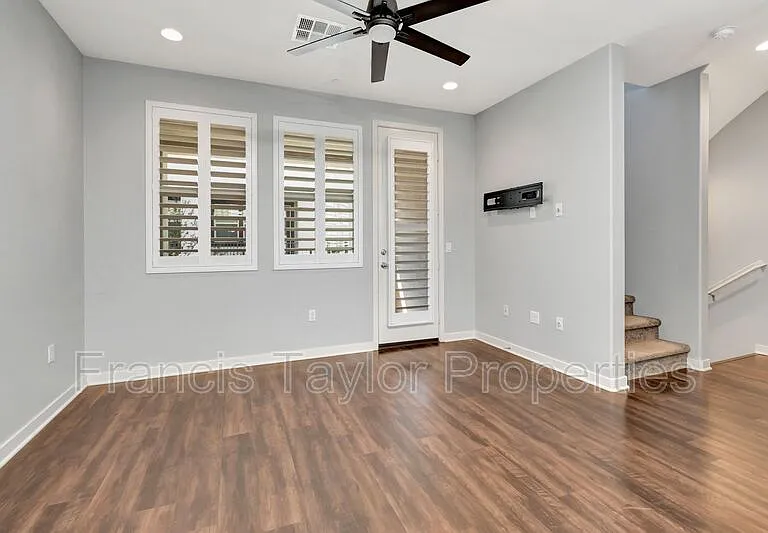 4252 Mission Ranch Way — Photo 9