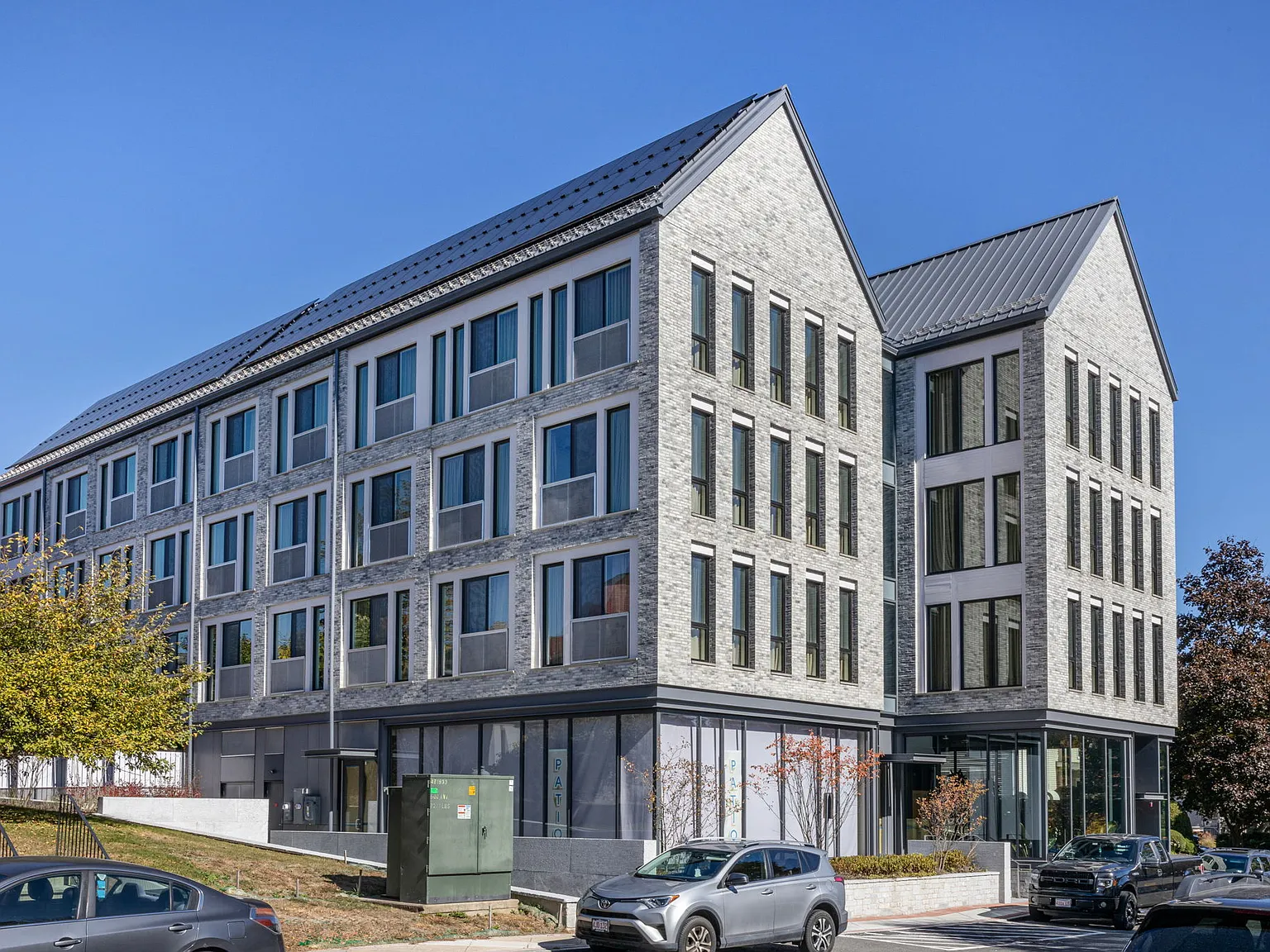26 Spring Street — Photo 1