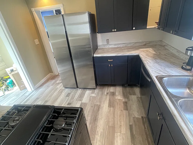 1609 McGraft St — Photo 31
