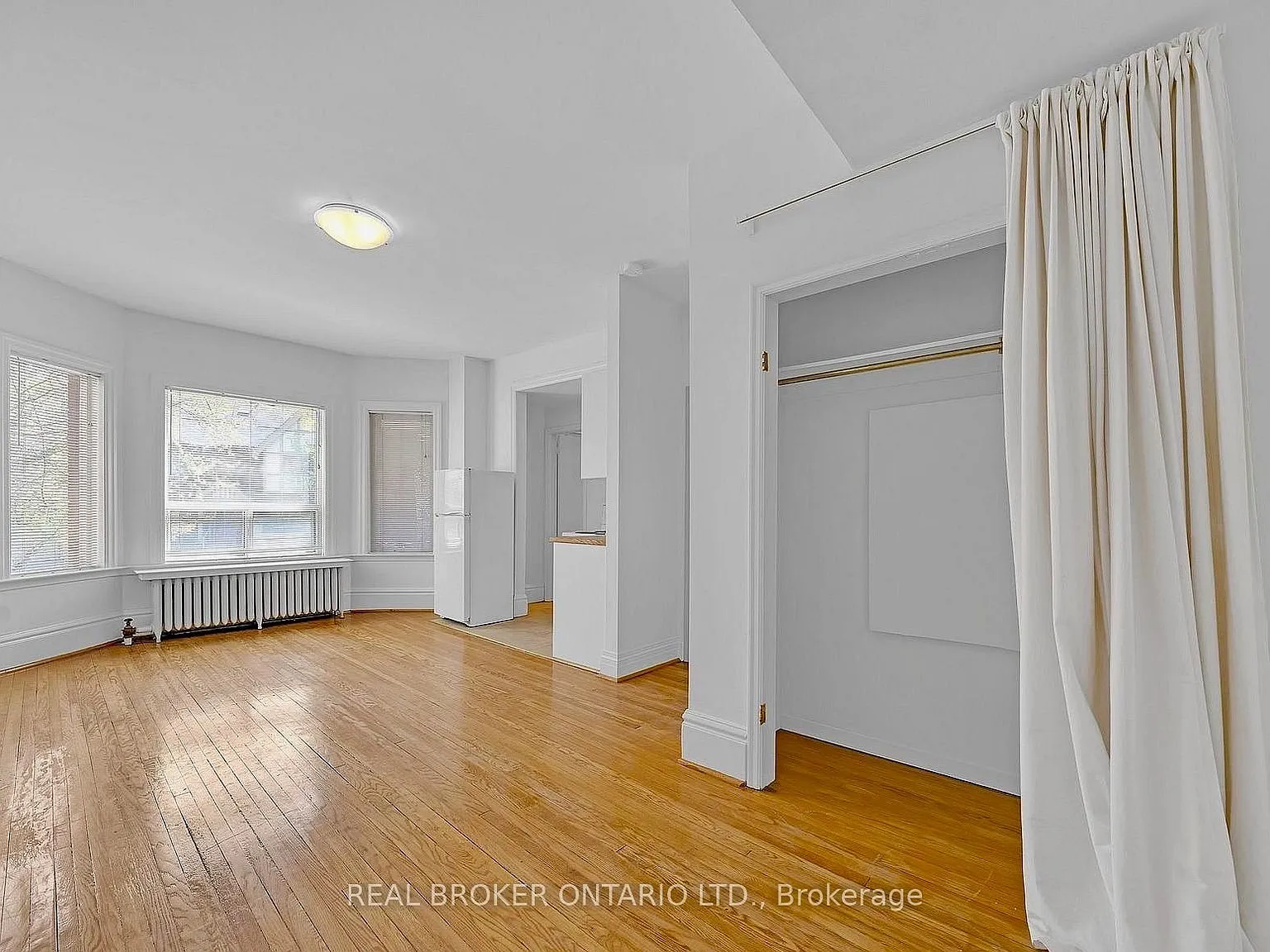 Studio, $1,695 — Photo 4