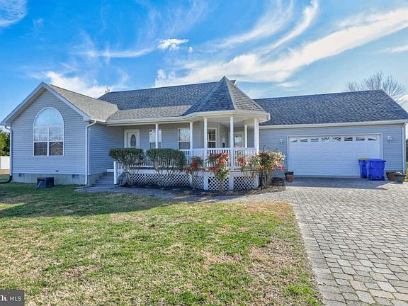 2nd image of 32442 Herring Wood Dr
