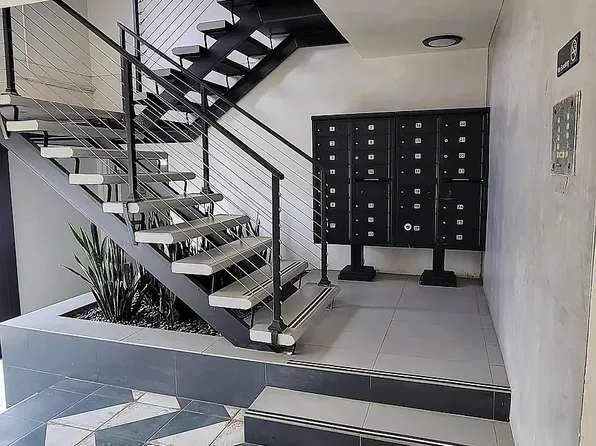 300 Bay St