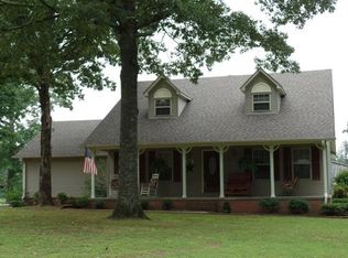 4034 Shady Oak Ln, Iron City, TN 38463