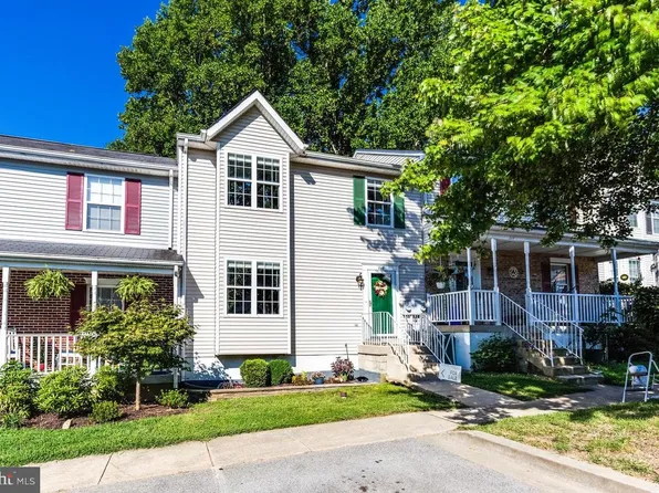 219 Hibiscus Ct, La Plata, MD 20646