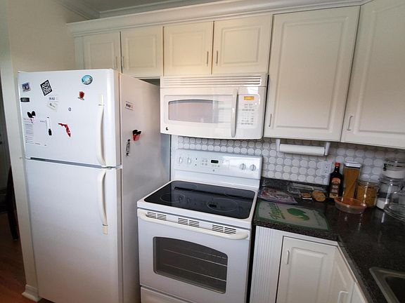 4th image of 59 Woodland Dr
