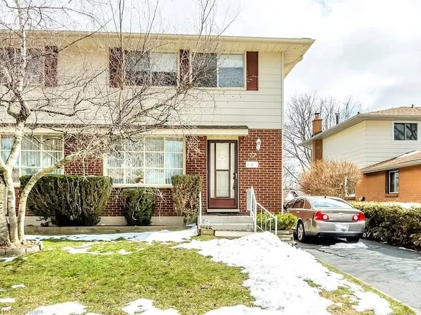 77 Dalegrove Dr, Kitchener, ON N2M 2G6