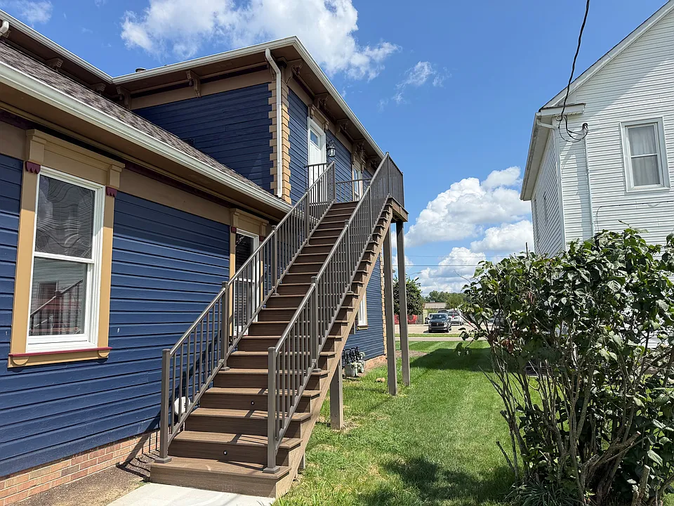 1114 Tuscarawas Ave NW #1