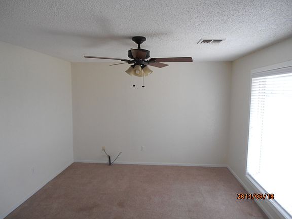 3rd image of 6117 SW Park Pl