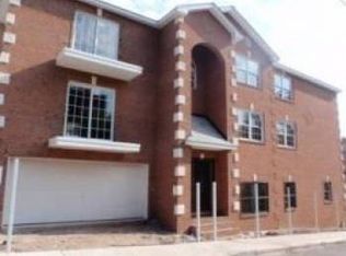 31 Governor St, Newark, NJ 07102