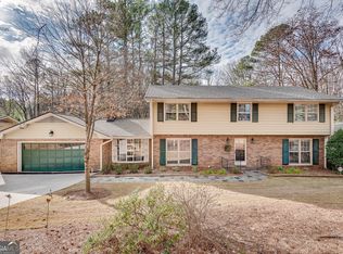 1829 Angelique Dr, Decatur, GA 30033