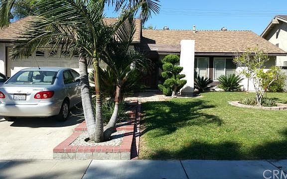 4th image of 2648 S Pine Valley Ave