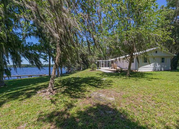 2nd image of 13745 County Road 13 N #B