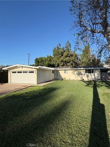 2432 Larchmont Ave, Santa Ana, CA, 92706