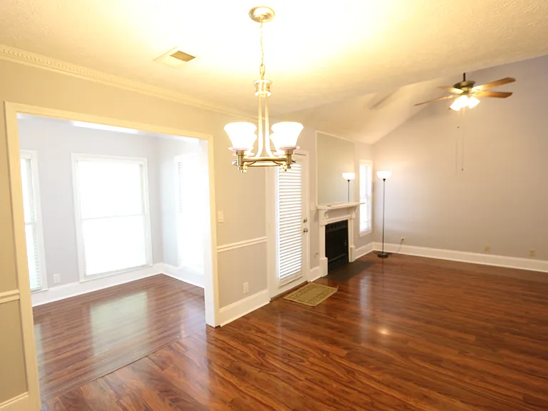1726 Cotton Patch Ln — Photo 5