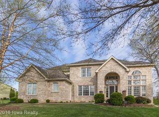 13481 Lake Shore Dr, Clive, IA 50325