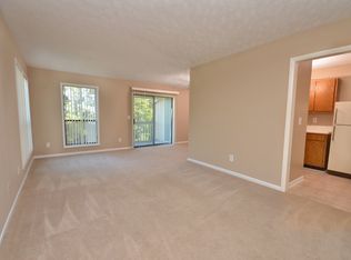 100 London Ct APT 2, Fayetteville, NC 28311