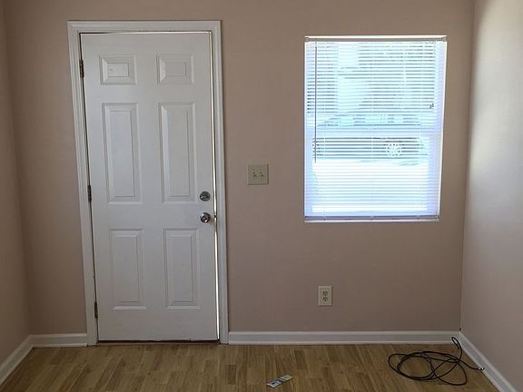 2nd image of 535 Cedar St