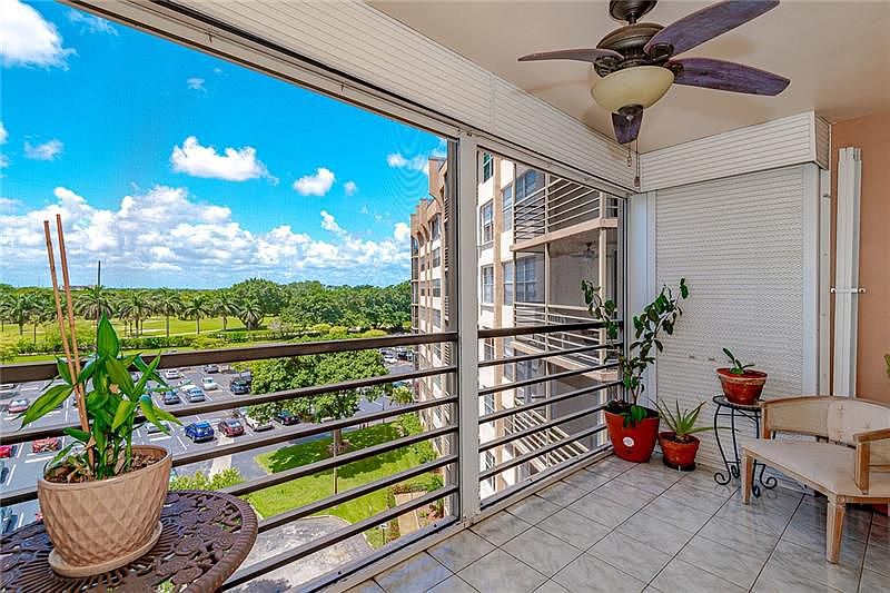 1st image of 1000 Saint Charles Pl APT 615
