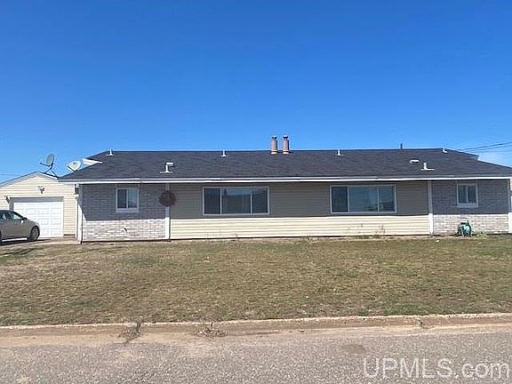 3rd image of 605-607 Valkyrie St