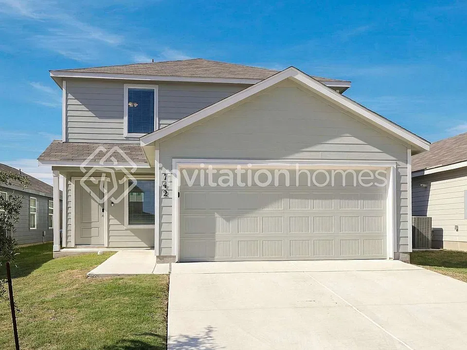742 Llano Sky Trl